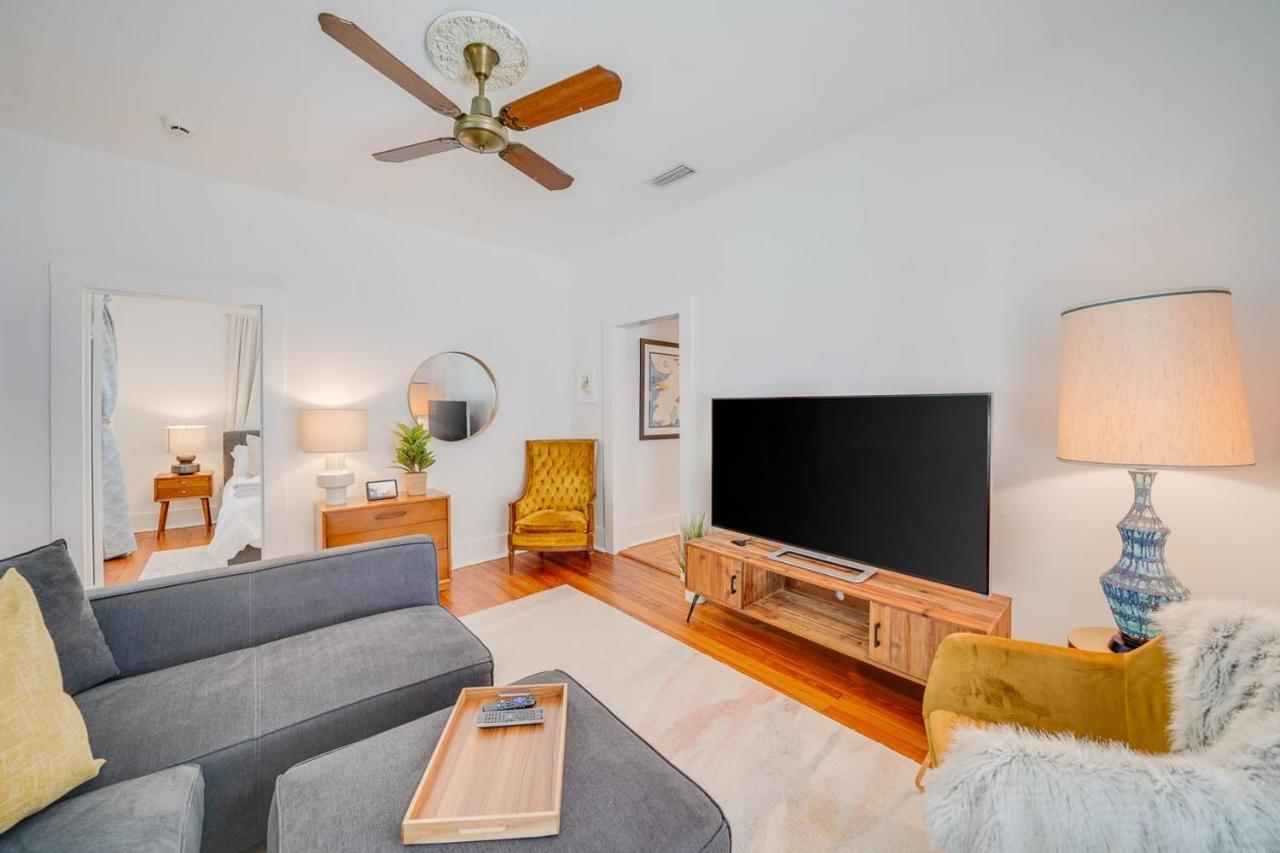 Updated Early 1900S 2Br Cottage Walking Distance To Downtown With Onsite Parking 圣奥古斯丁 外观 照片